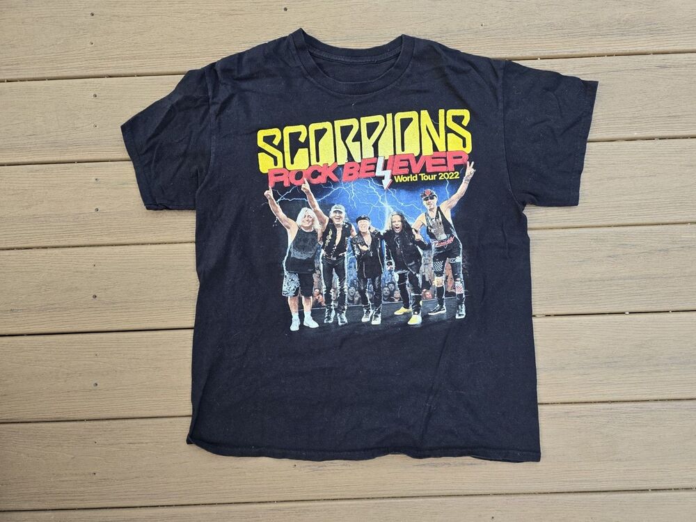 Scorpions Rock Believer World Tour 2022 Official Tour T-Shirt Size Large